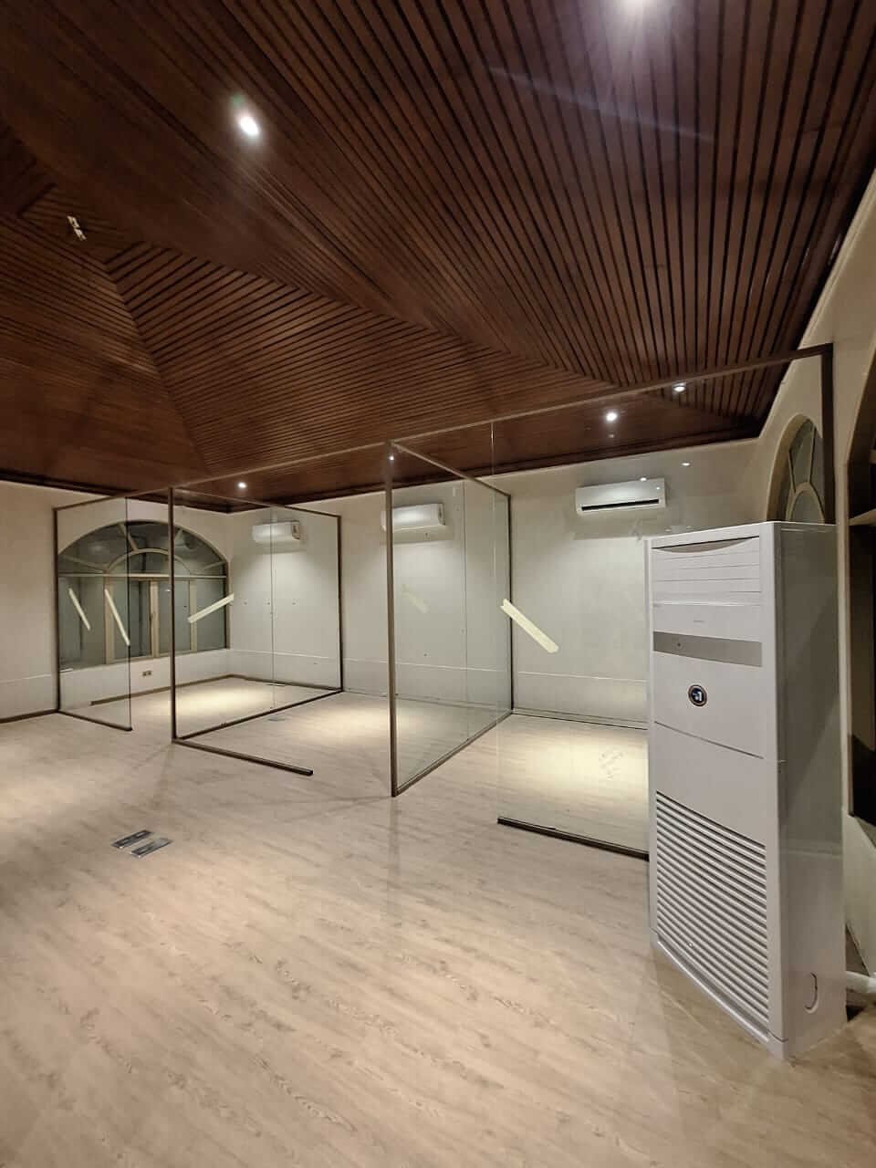 Office Glass Partitions project image 4