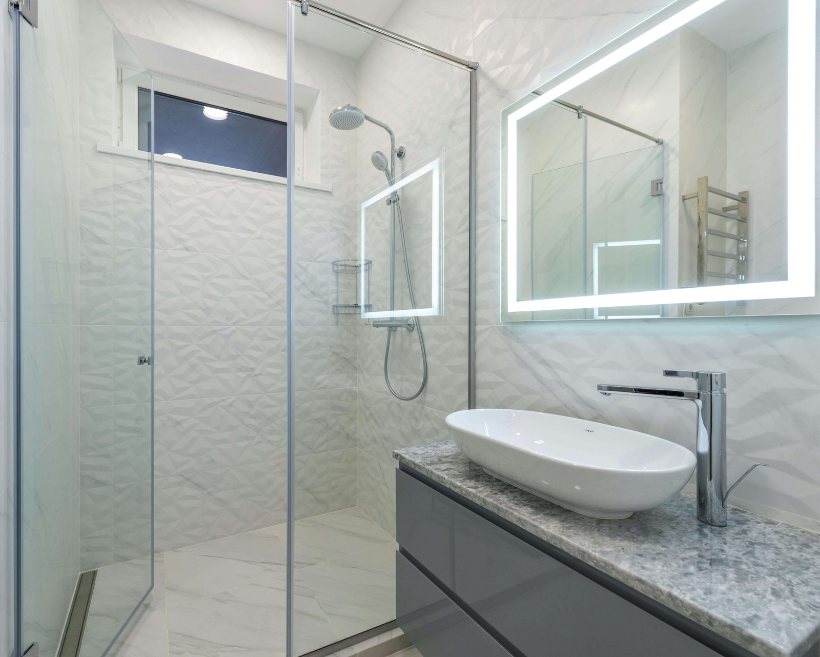 Shower Glass Enclosures project image 12