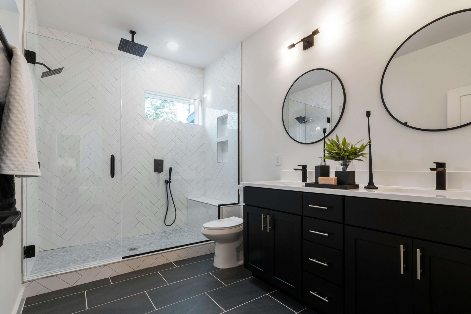 Shower Glass Enclosures project image 1